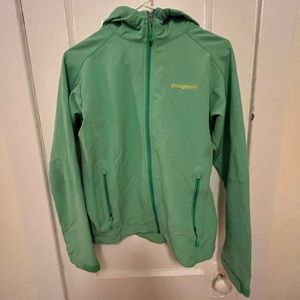 Patagonia Women’s Rain Jacket SM Green